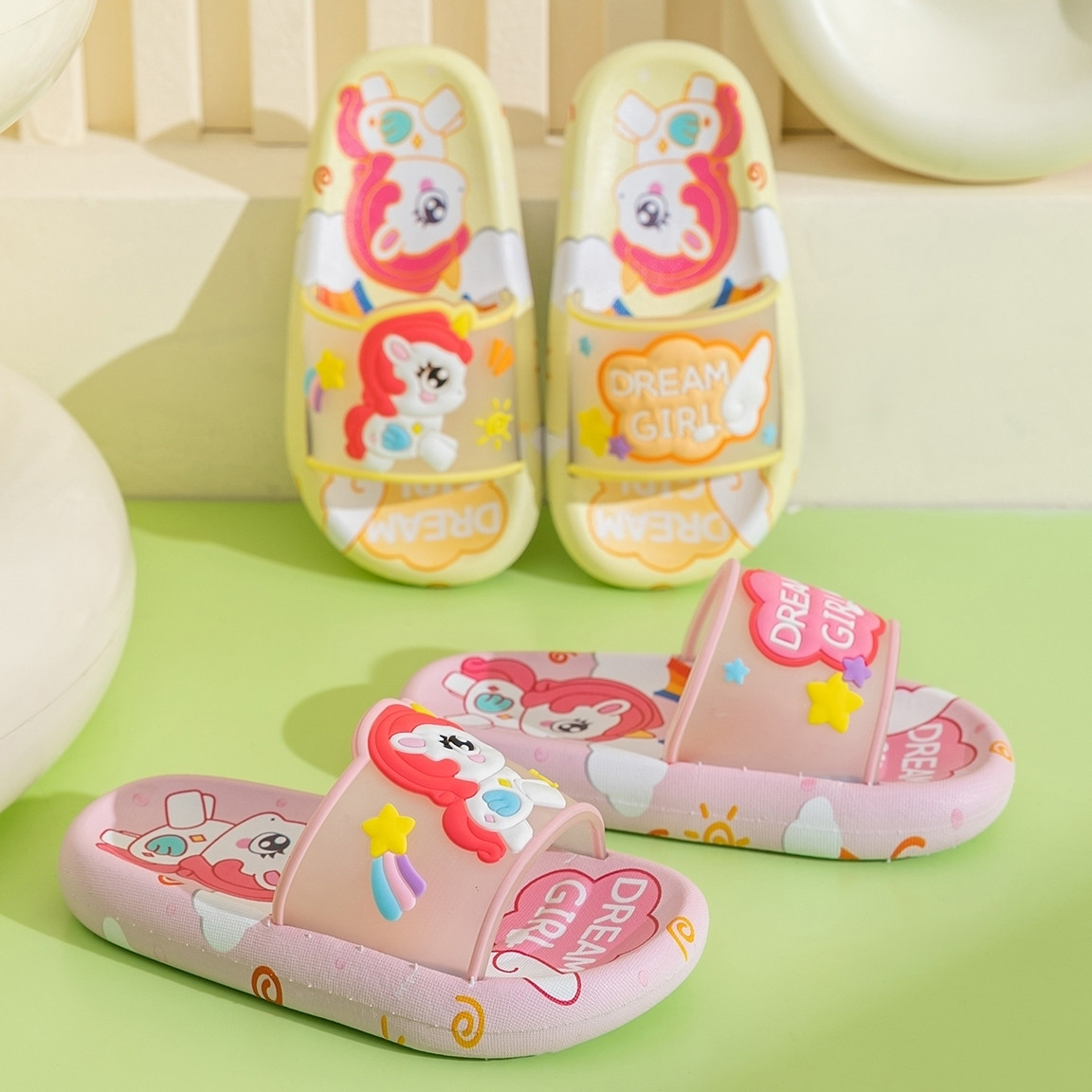 귀여운 만화 유니콘 어린이 슬리퍼 소녀용 미끄럼 방지  - Kids Indoor Outdoor Slippers 리뷰 및 가격